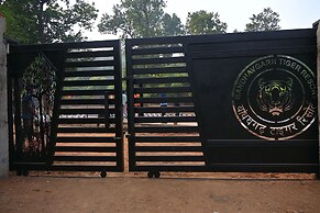 Bandhavgarh Tiger Resort