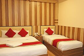 Hotel Airport Holiday
