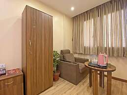 Hotel Airport Holiday