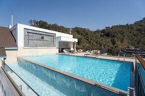Atithi Suites