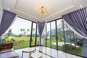 TKH Resort