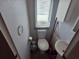 3-bed Caravan, Sleeps 8 With Pool