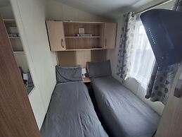 3-bed Caravan, Sleeps 8 With Pool