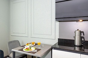 Rusel Park Residence