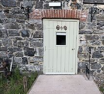 Drewe Arms Bunk Rooms
