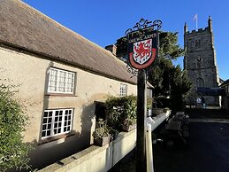 Drewe Arms Bunk Rooms