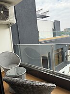 Cascadia Serviced Apartments