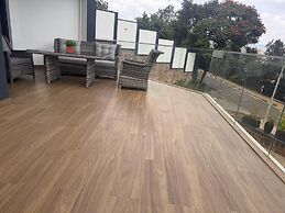 Cascadia Serviced Apartments