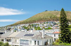 Central Elegant Holiday Rental Between the Points
