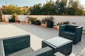 Sunset Apartment in Rome