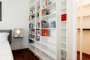 Sunset Apartment in Rome