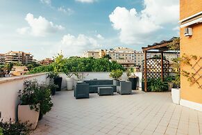 Sunset Apartment in Rome