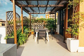 Sunset Apartment in Rome