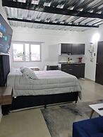 RG33 ApartaSuites