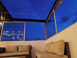 RG33 ApartaSuites