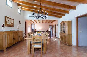 Pula Vinas - Villa With Private Pool. Free Wifi