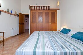 Pula Vinas - Villa With Private Pool. Free Wifi