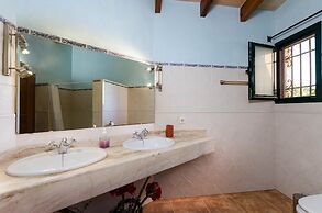 Pula Vinas - Villa With Private Pool. Free Wifi