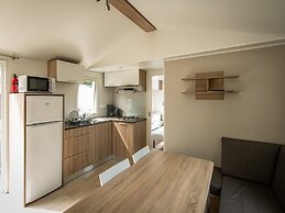 Charming Chalet With Pool