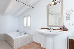 - House In