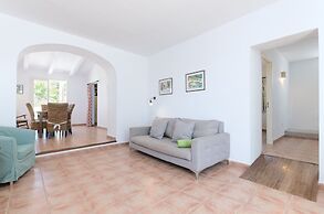 - House In
