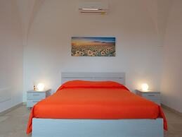Trulli-style Chalet Near Forest Walks