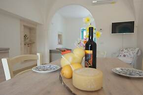 Trulli-style Chalet Near Forest Walks