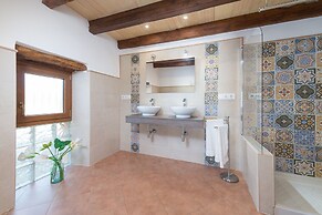 Sa Plana - Villa With Private Pool