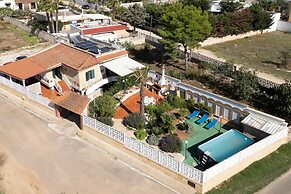 Apartment Tritone in Luxury Villa With Shared Pool