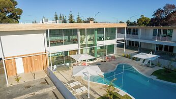 Kar-Rama Hotel
