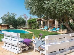 Es Cocons - Villa With Private Pool In Sineu