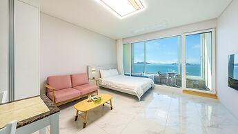 Yeosu Stay Raonpine Spa Pension