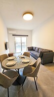 La Magenta Apartments