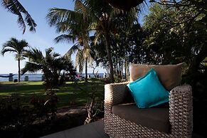 3 BR luxury beachfront with private pool