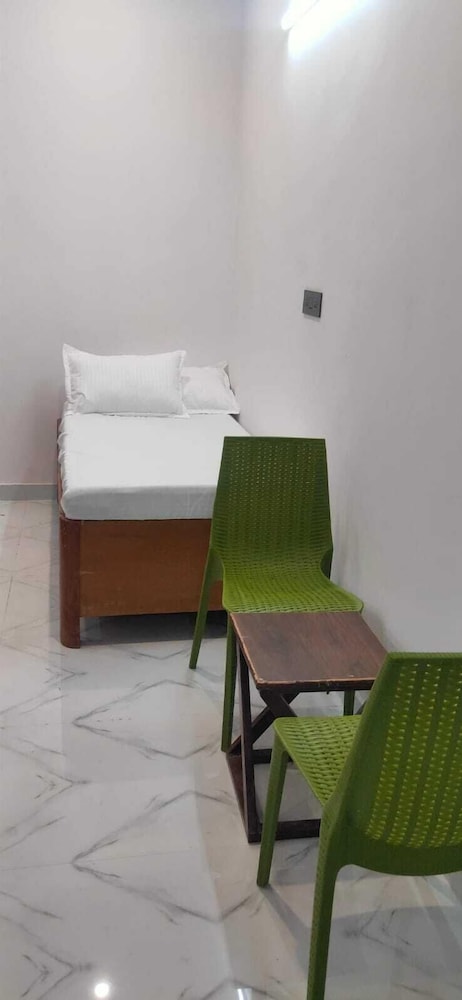 Vinayak Home Stay