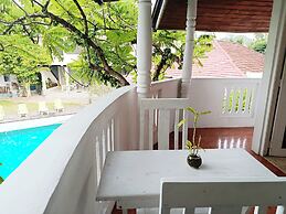 Canberra Holidays - Mirissa