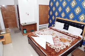 Hotel Pardesi Cardo