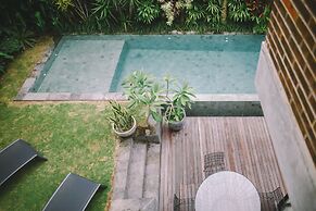 Villa Pakuk by Alfred in Bali