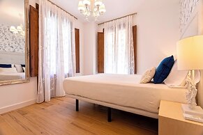 Genteel Home Mesones