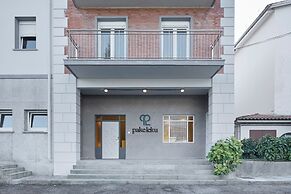Hotel Pakeleku