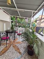 Hotel Sai's Village