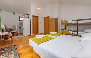 Apartments Andi