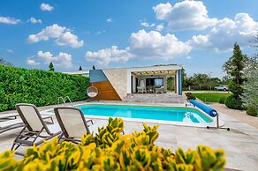 Villa Royal Green One