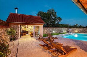 Villa Nika