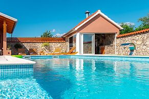 Villa Nika