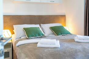 Villa Almond