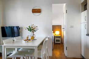 Villa Almond
