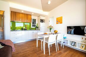 Villa Almond