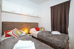 Villa Almond
