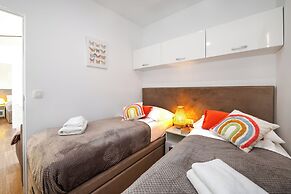 Villa Almond